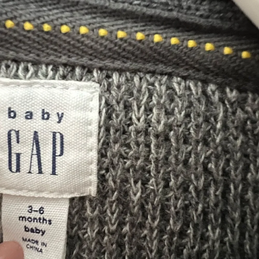 BABY BOY GRAY CARDIGAN SWEATER BY BABY GAP SIZE 3-6 MONTHS